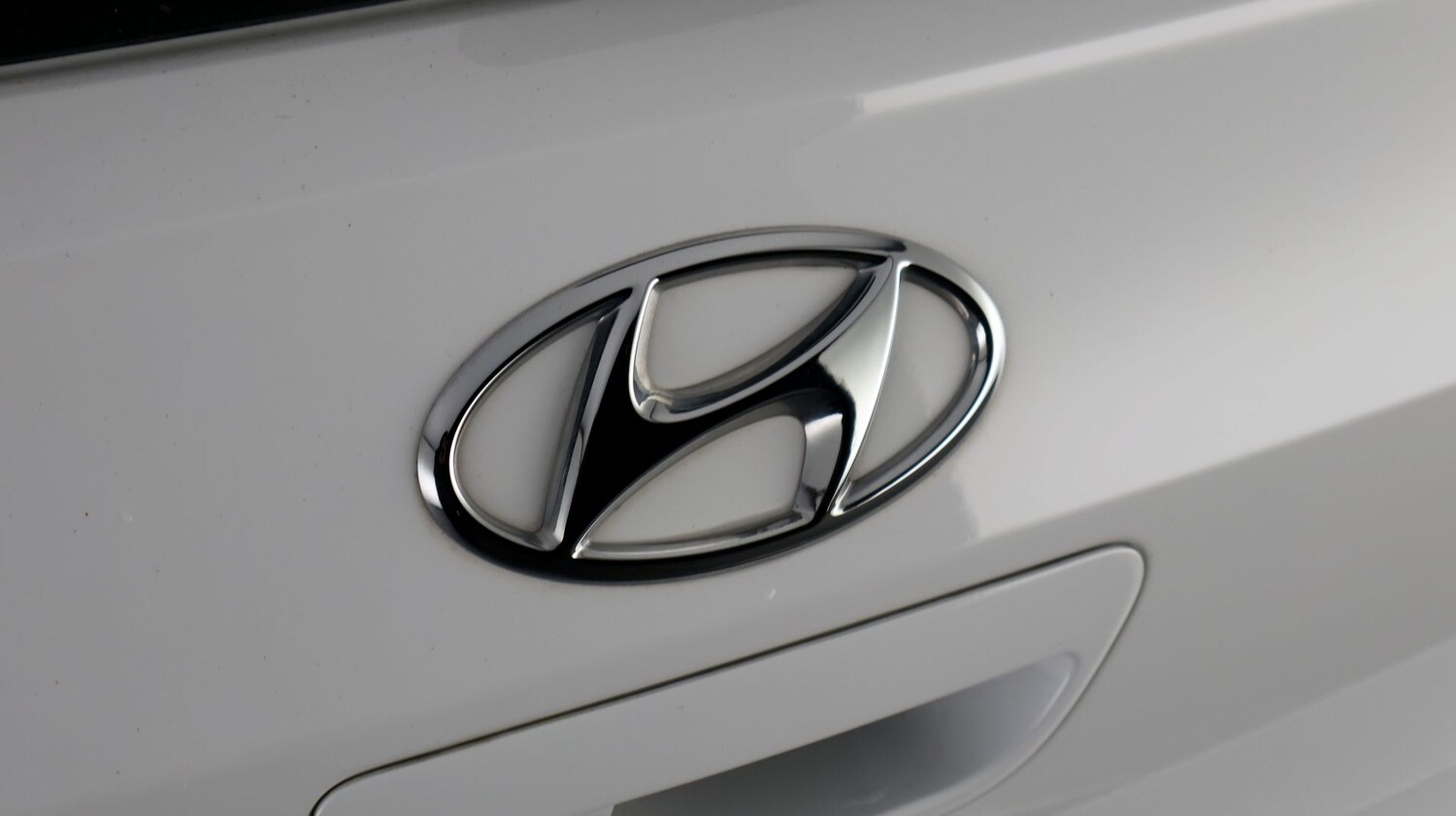 Used Hyundai i10 2023 for sale - 77935905: Photo 19
