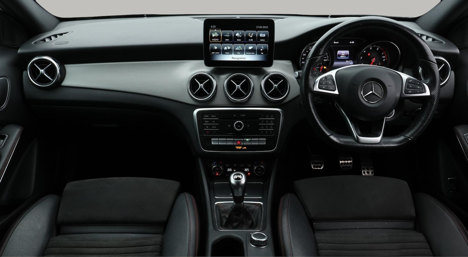 Used Mercedes-Benz GLA 2018 for sale - 76002089: Photo 14