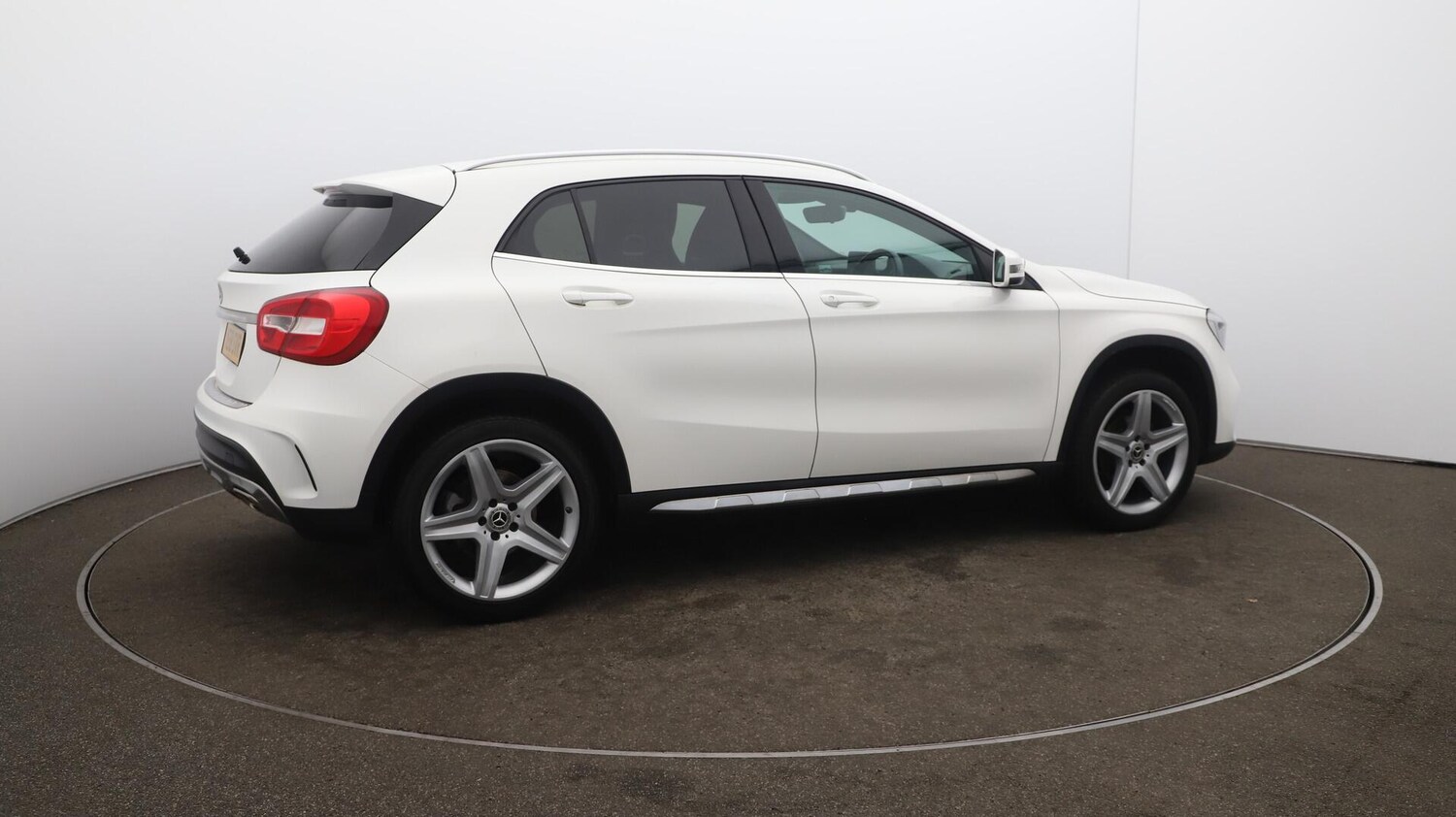 Used Mercedes-Benz GLA 2018 for sale - 76002089: Photo 51