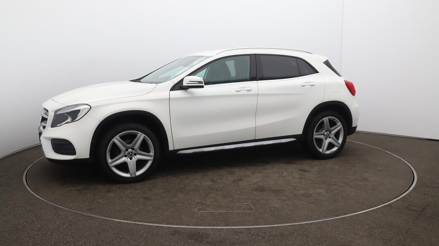Used Mercedes-Benz GLA 2018 for sale - 76002089: Photo 66