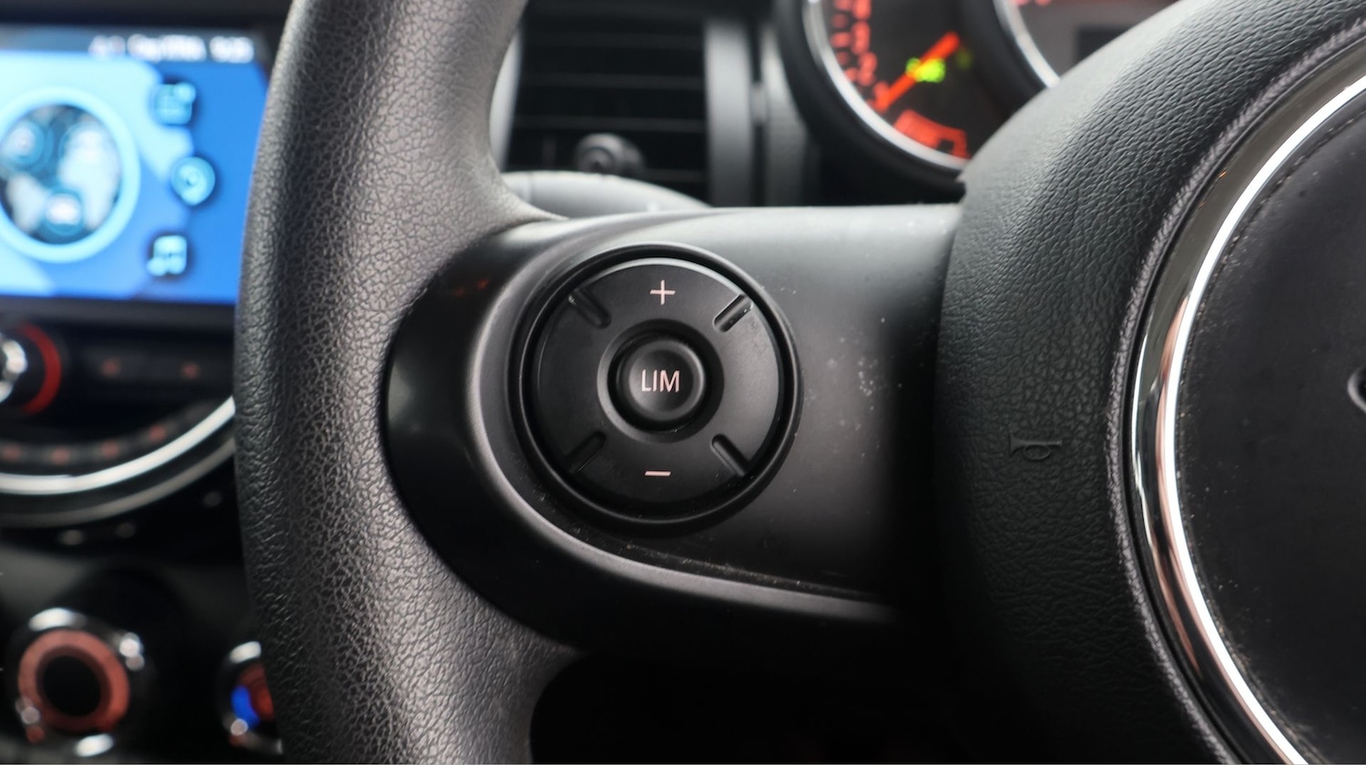 Used MINI Hatch 2019 for sale - 77619682: Photo 21