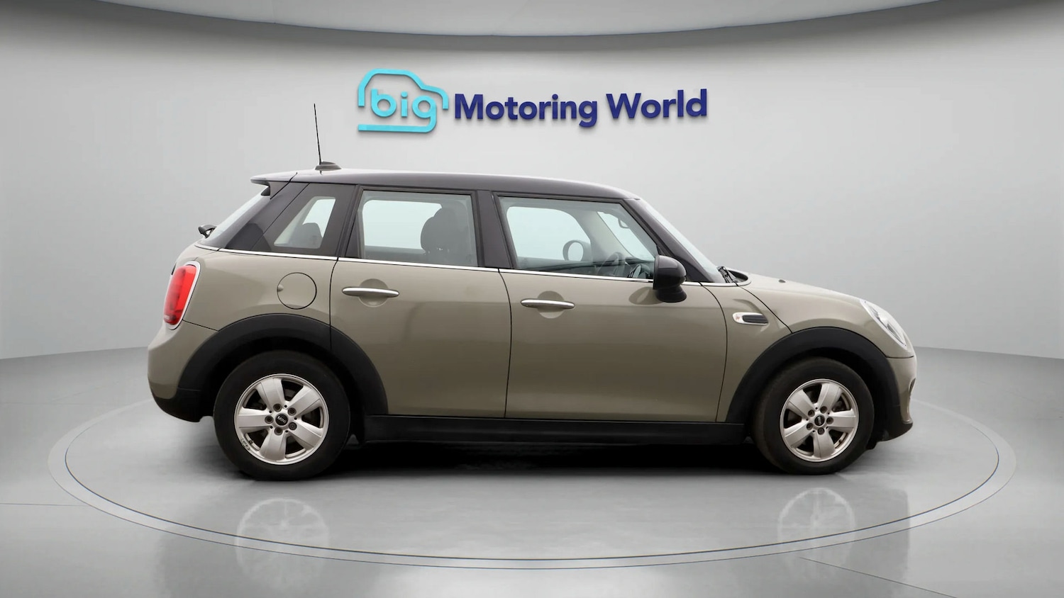 Used MINI Hatch 2019 for sale - 77619682: Photo 8