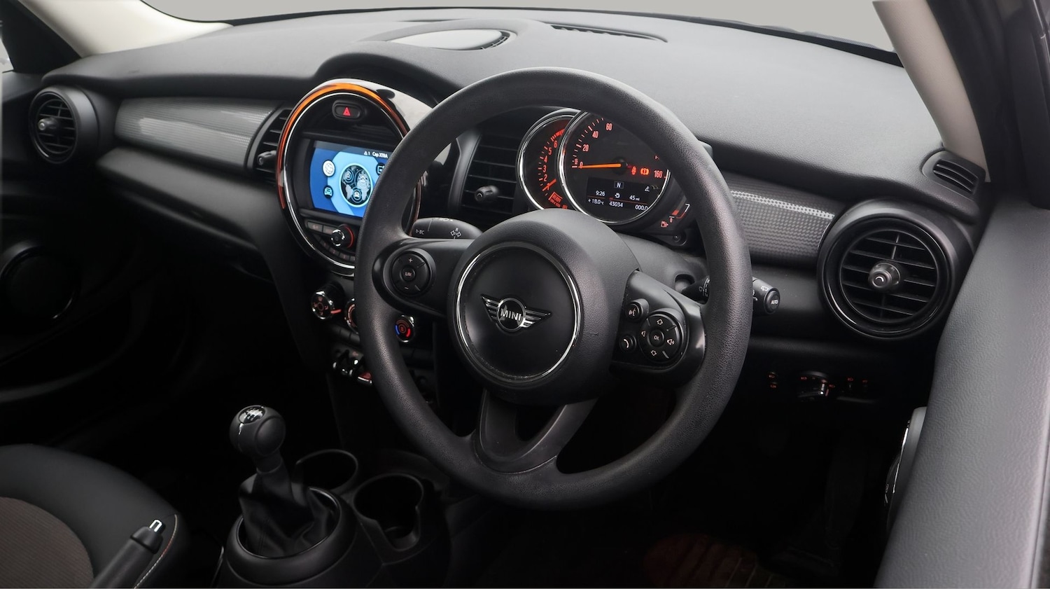 Used MINI Hatch 2019 for sale - 77619682: Photo 9