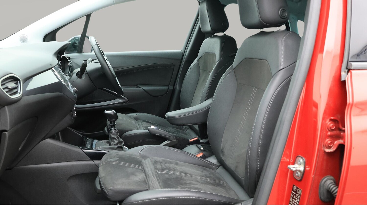 Used Vauxhall Crossland 2023 for sale - 76083855: Photo 15