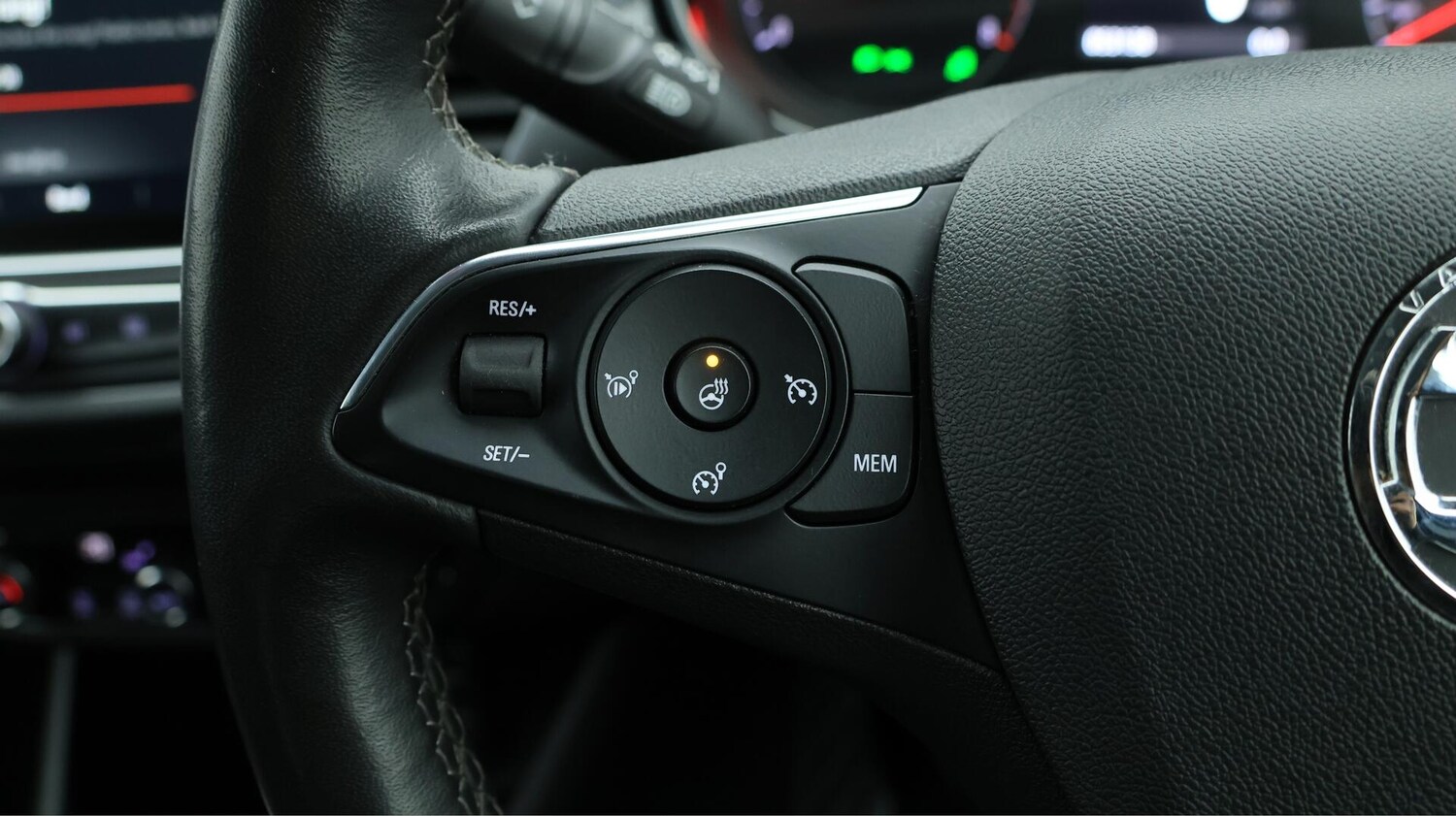 Used Vauxhall Crossland 2023 for sale - 76083855: Photo 24