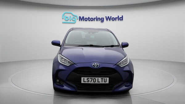 Used Toyota Yaris 2020 for sale - 76251402: Photo 3
