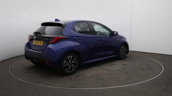 Used Toyota Yaris 2020 for sale - 76251402: Photo 47