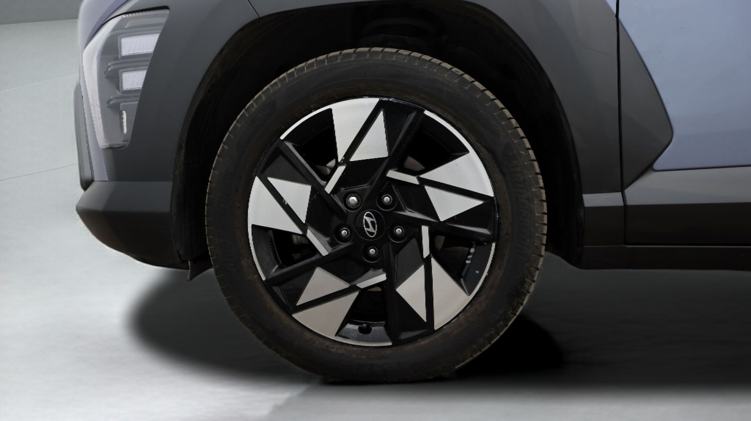 Used Hyundai KONA 2024 for sale - 77340176: Photo 18