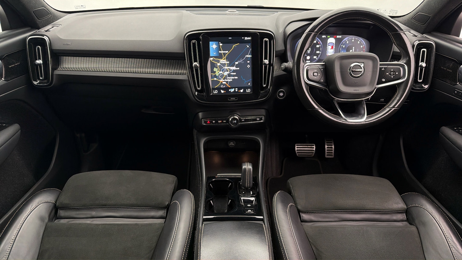 Used Volvo XC40 2021 for sale - 77974318: Photo 12