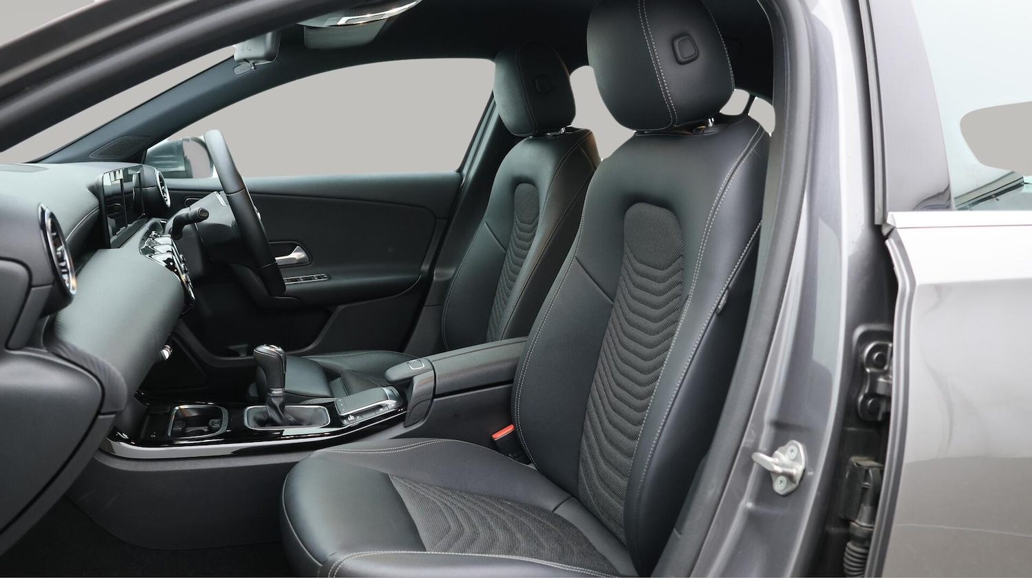 Used Mercedes-Benz A-Class 2021 for sale - 76122532: Photo 15