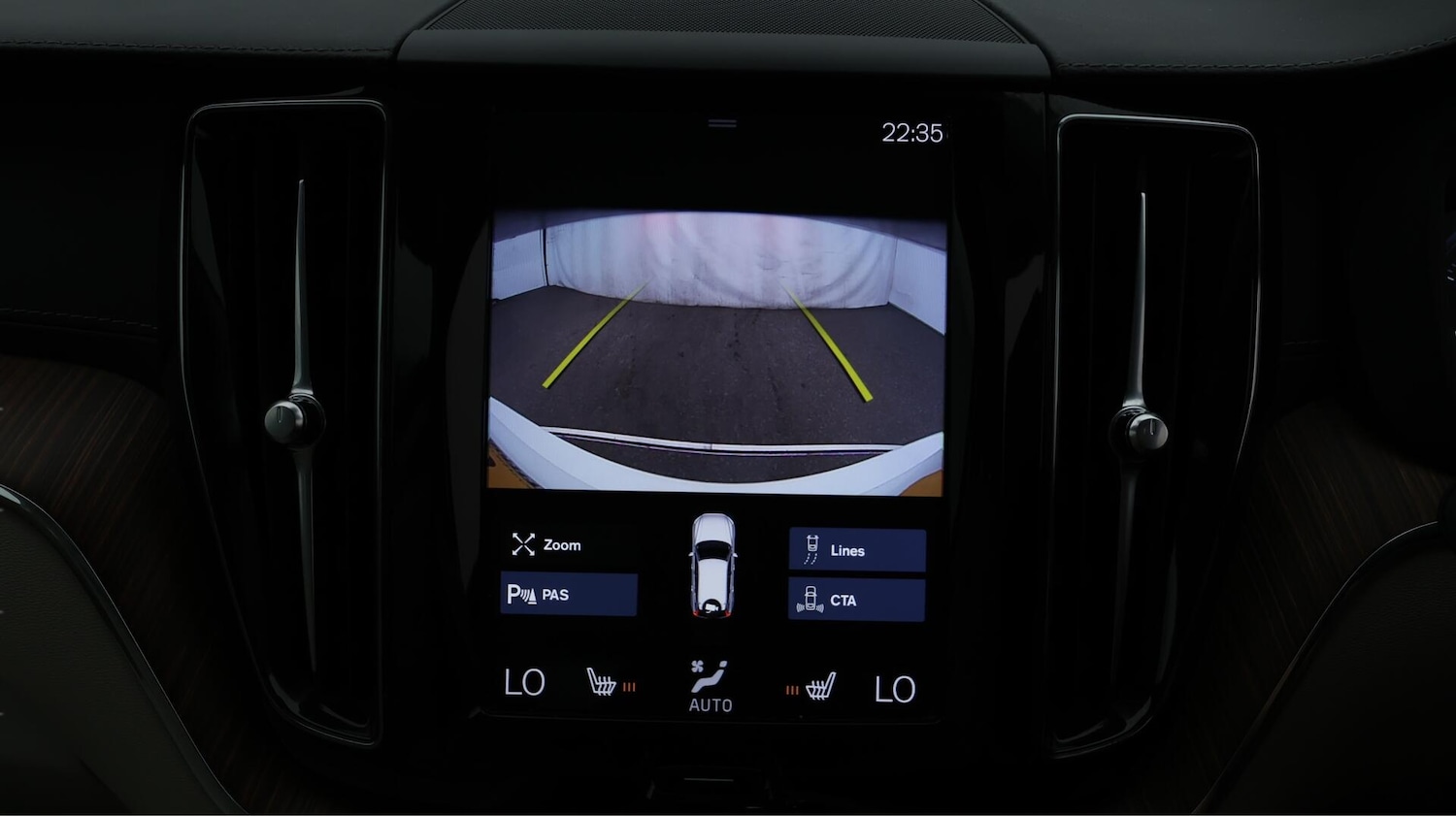 Used Volvo XC60 2020 for sale - 76688768: Photo 26