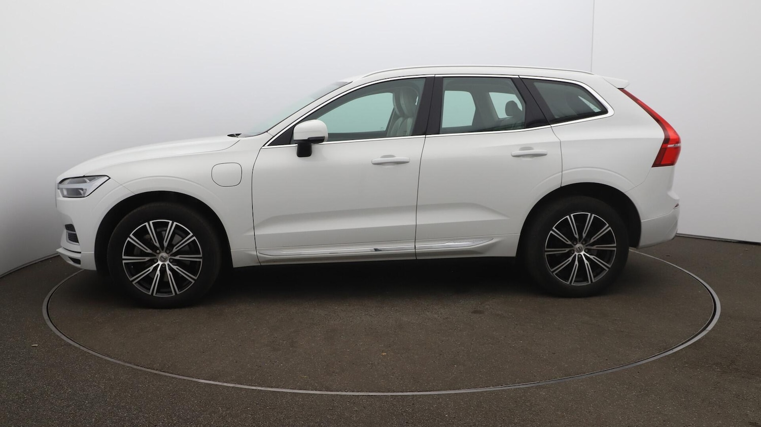 Used Volvo XC60 2020 for sale - 76688768: Photo 67
