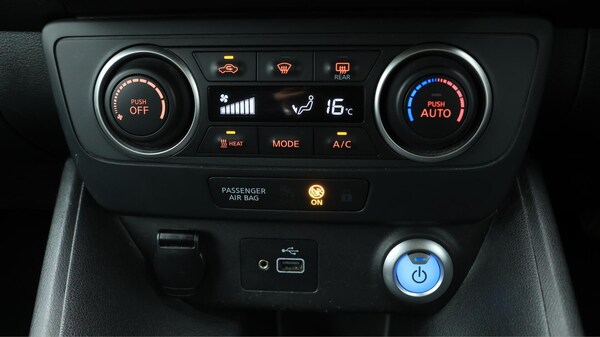 Used Nissan Leaf for sale - 76284154: Photo 13