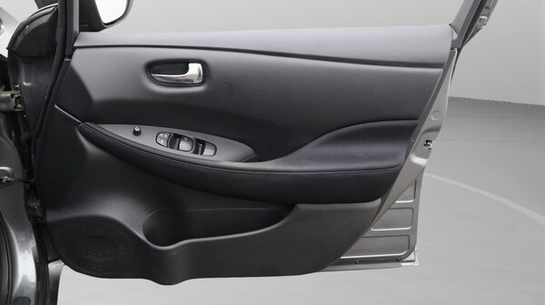 Used Nissan Leaf for sale - 76284154: Photo 16