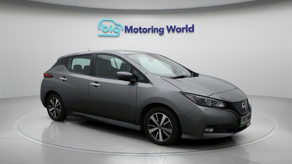 Used Nissan Leaf for sale - 76284154: Photo 2