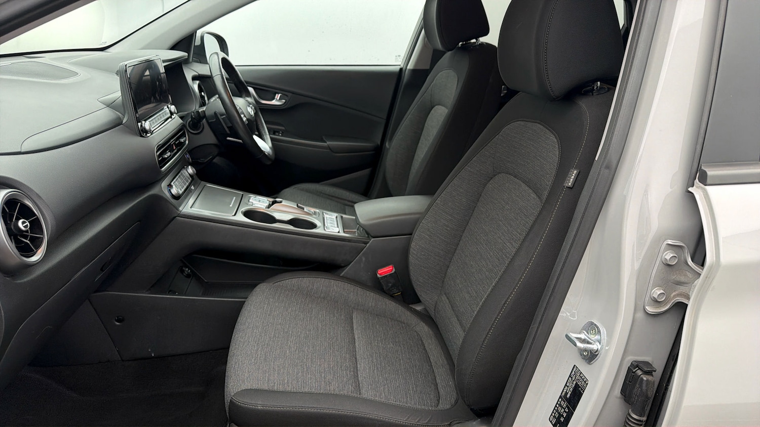 Used Hyundai KONA 2021 for sale - 77984990: Photo 13