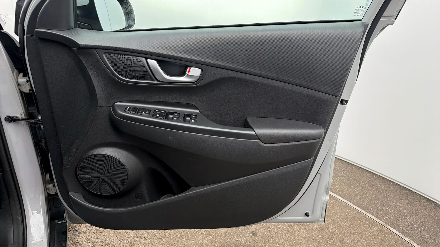 Used Hyundai KONA 2021 for sale - 77984990: Photo 14