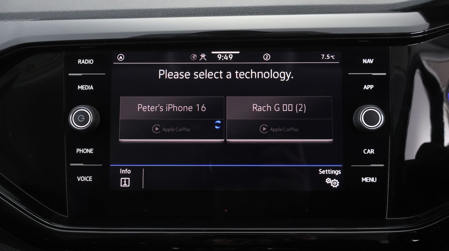 Used Volkswagen T-Cross 2023 for sale - 77934882: Photo 22