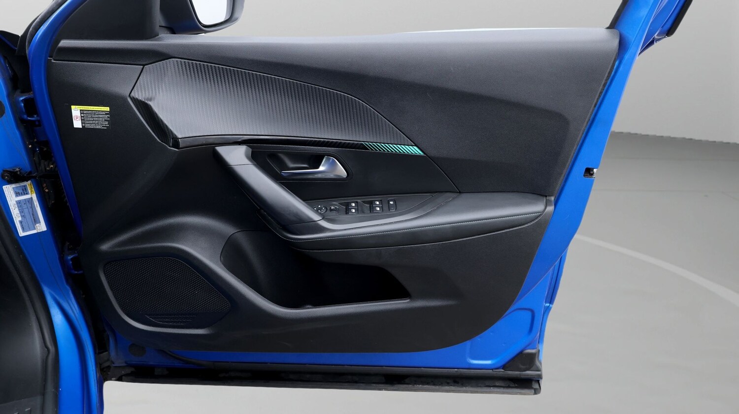 Used Peugeot 2008 for sale - 77871845: Photo 15