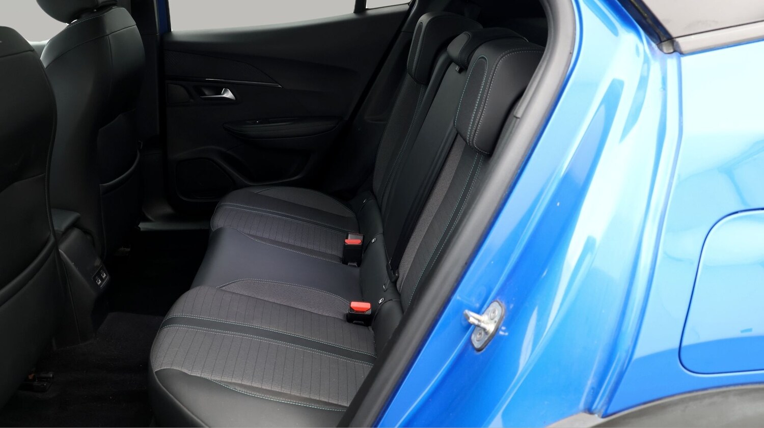 Used Peugeot 2008 for sale - 77871845: Photo 16