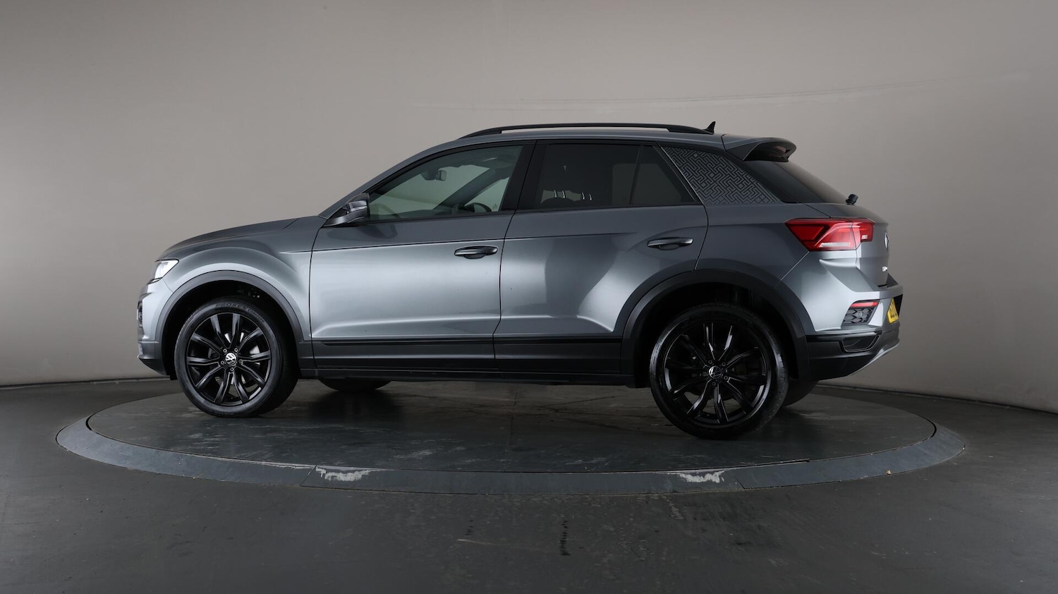 Used Volkswagen T-Roc 2021 for sale - 75990980: Photo 76