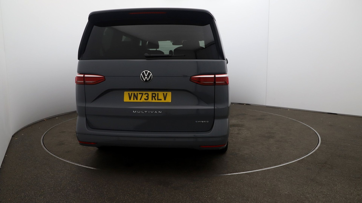 Used Volkswagen Multivan 2023 for sale - 77124888: Photo 24