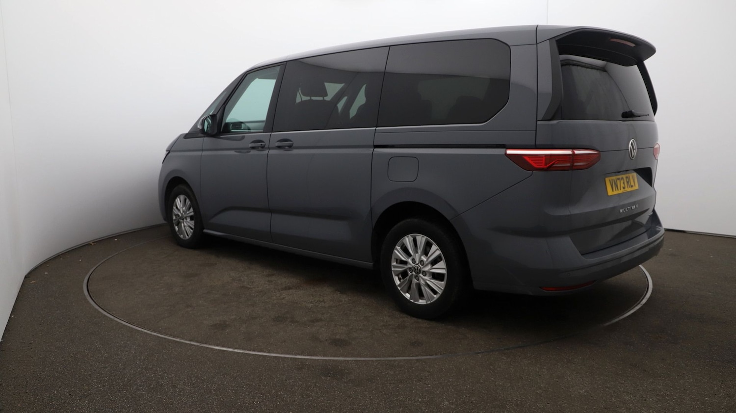 Used Volkswagen Multivan 2023 for sale - 77124888: Photo 30