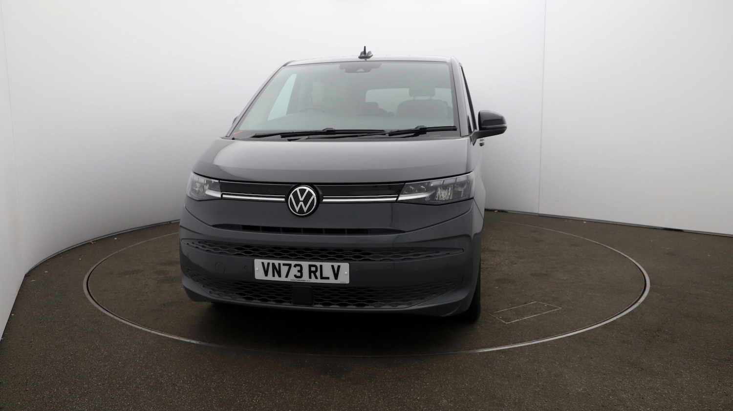 Used Volkswagen Multivan 2023 for sale - 77124888: Photo 6
