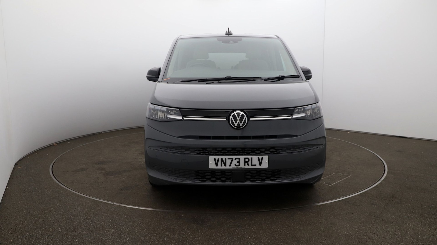 Used Volkswagen Multivan 2023 for sale - 77124888: Photo 7