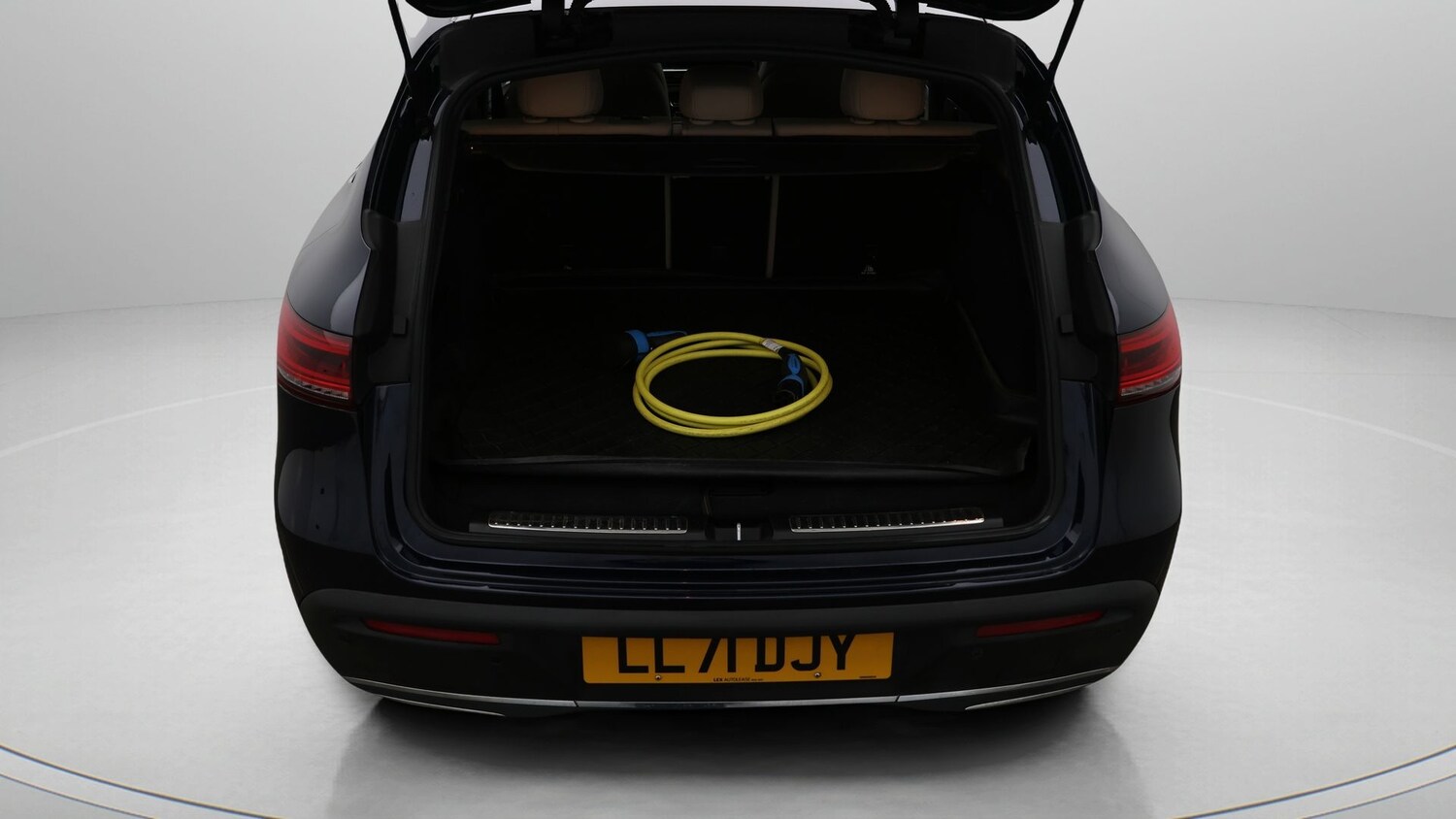 Used Mercedes-Benz EQC 2021 for sale - 77367089: Photo 17