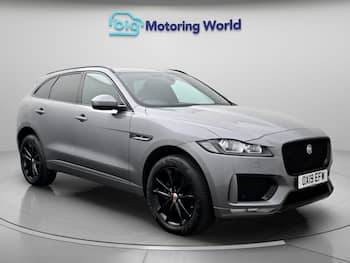 Used Jaguar F-Pace 2019 for sale - 79596559: Photo