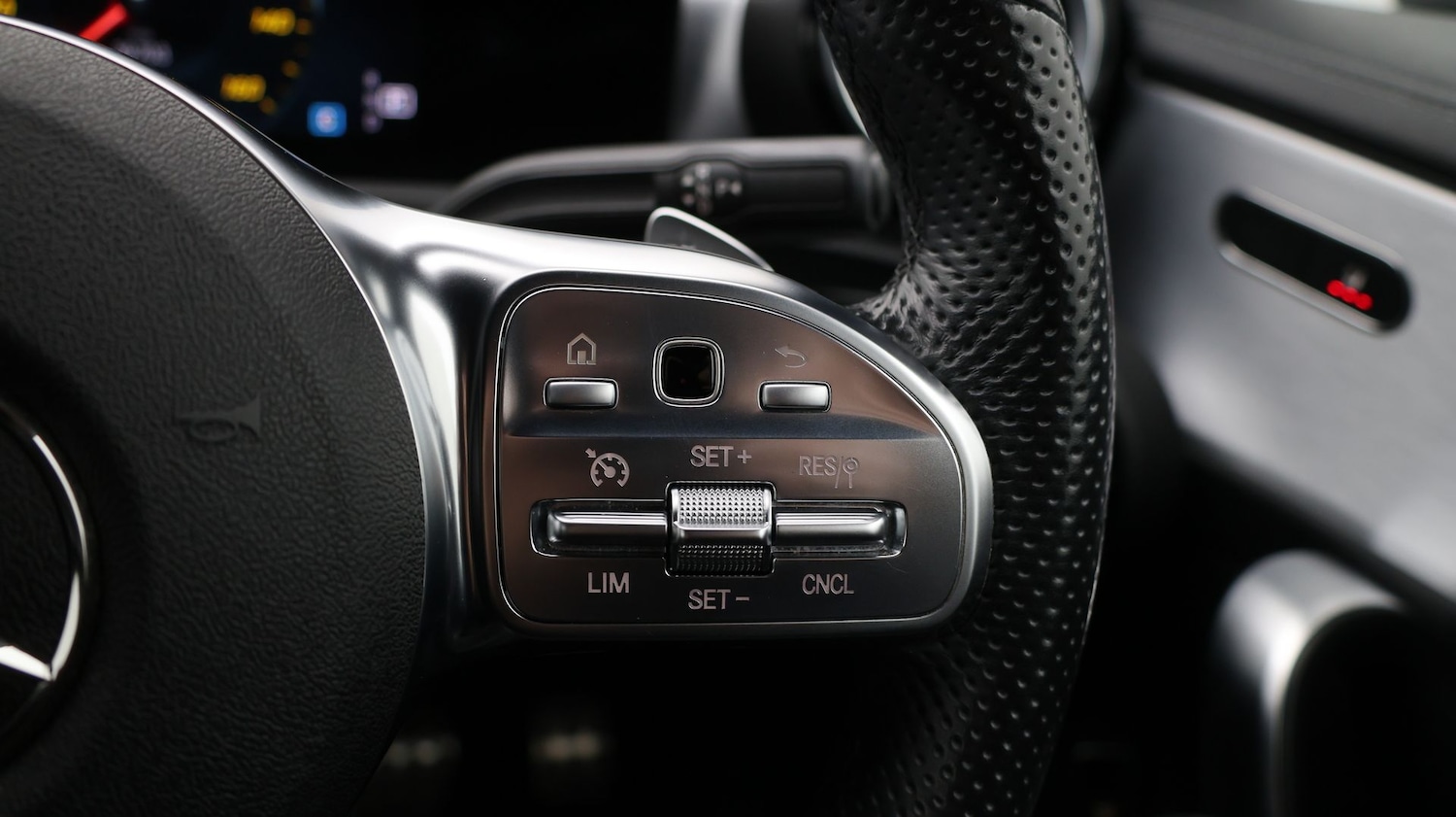 Used Mercedes-Benz CLA 2022 for sale - 77474916: Photo 26