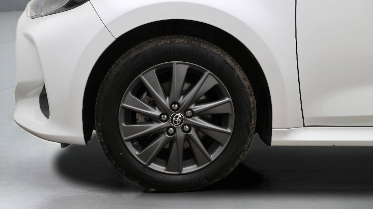 Used Toyota Yaris 2023 for sale - 77619273: Photo 18