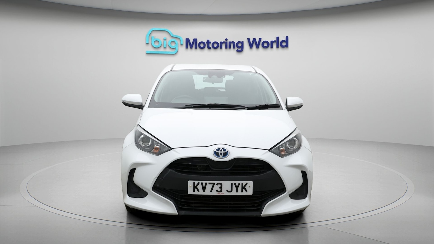 Used Toyota Yaris 2023 for sale - 77619273: Photo 2