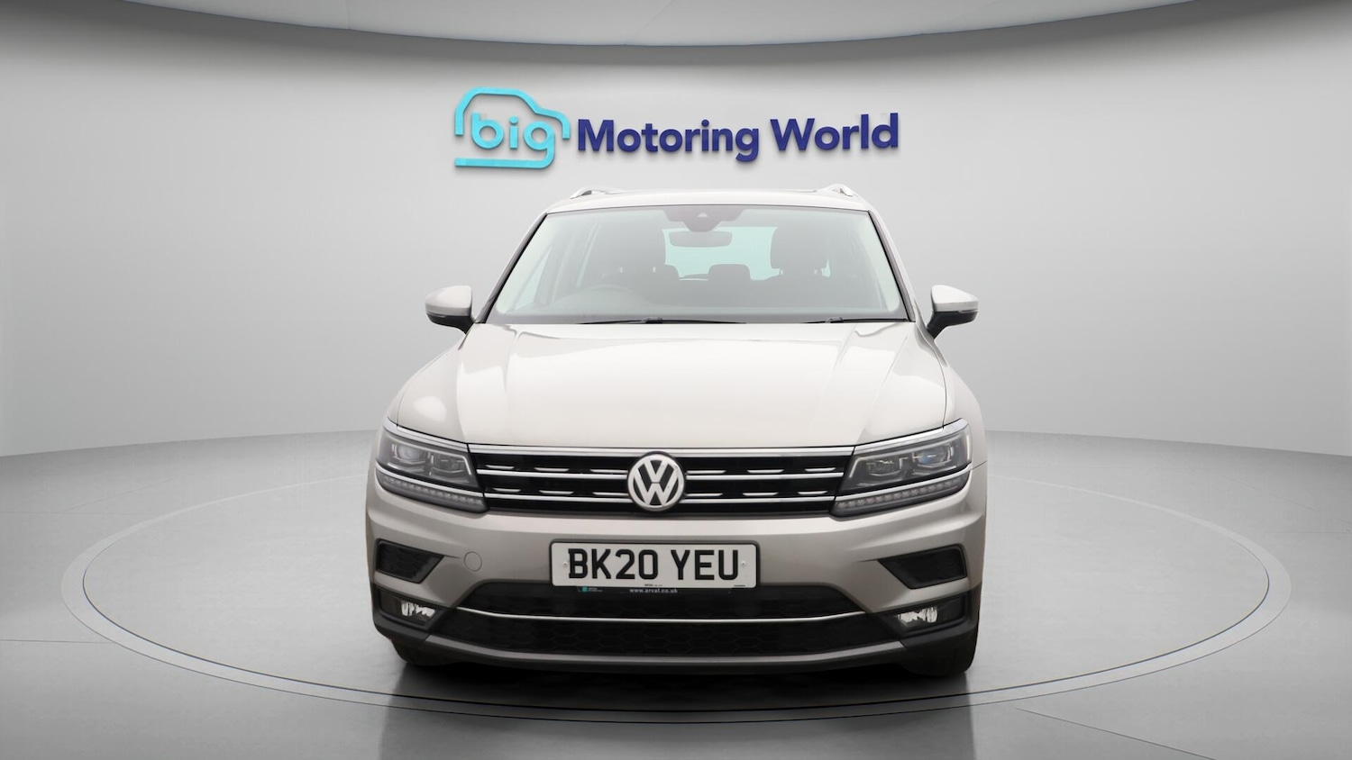 Used Volkswagen Tiguan 2020 for sale - 76619656: Photo 3