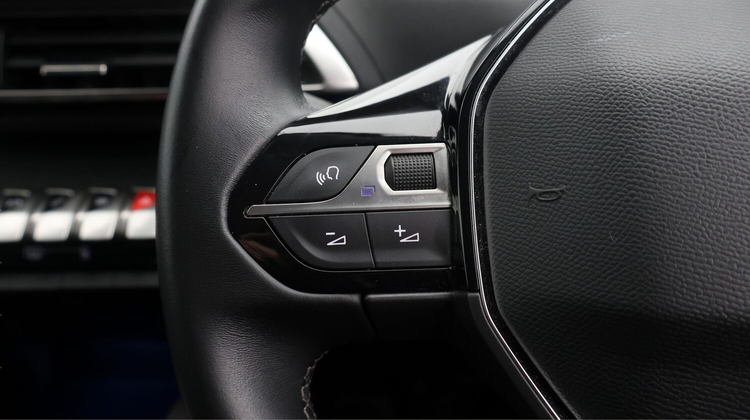 Used Peugeot 3008 2021 for sale - 77675347: Photo 23