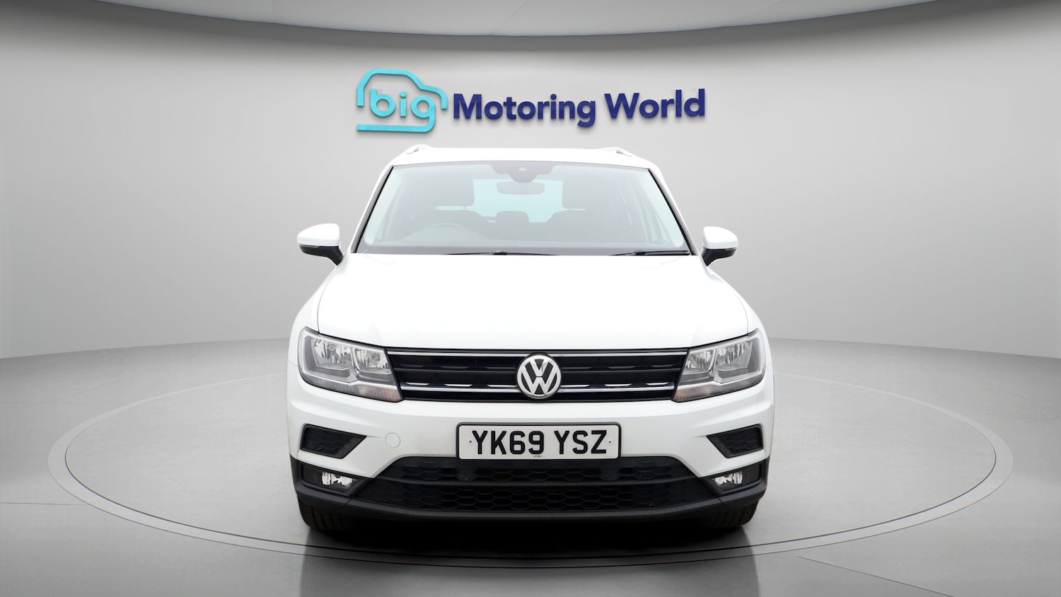 Used Volkswagen Tiguan 2019 for sale - 77997753: Photo 2