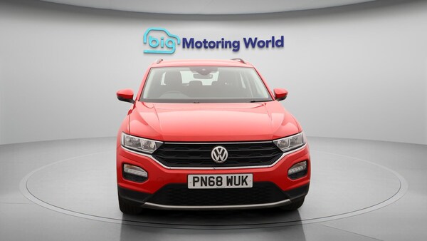 Used Volkswagen T-Roc 2018 for sale - 75601072: Photo 3