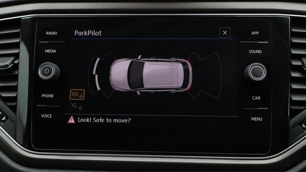Used Volkswagen T-Roc 2018 for sale - 75601072: Photo 41