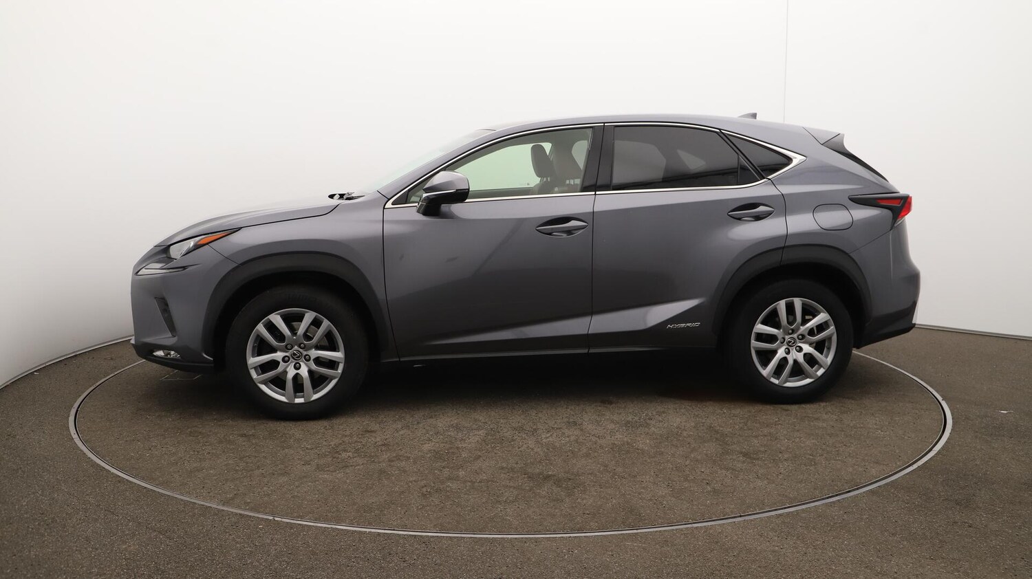 Used Lexus NX 2019 for sale - 76151625: Photo 64