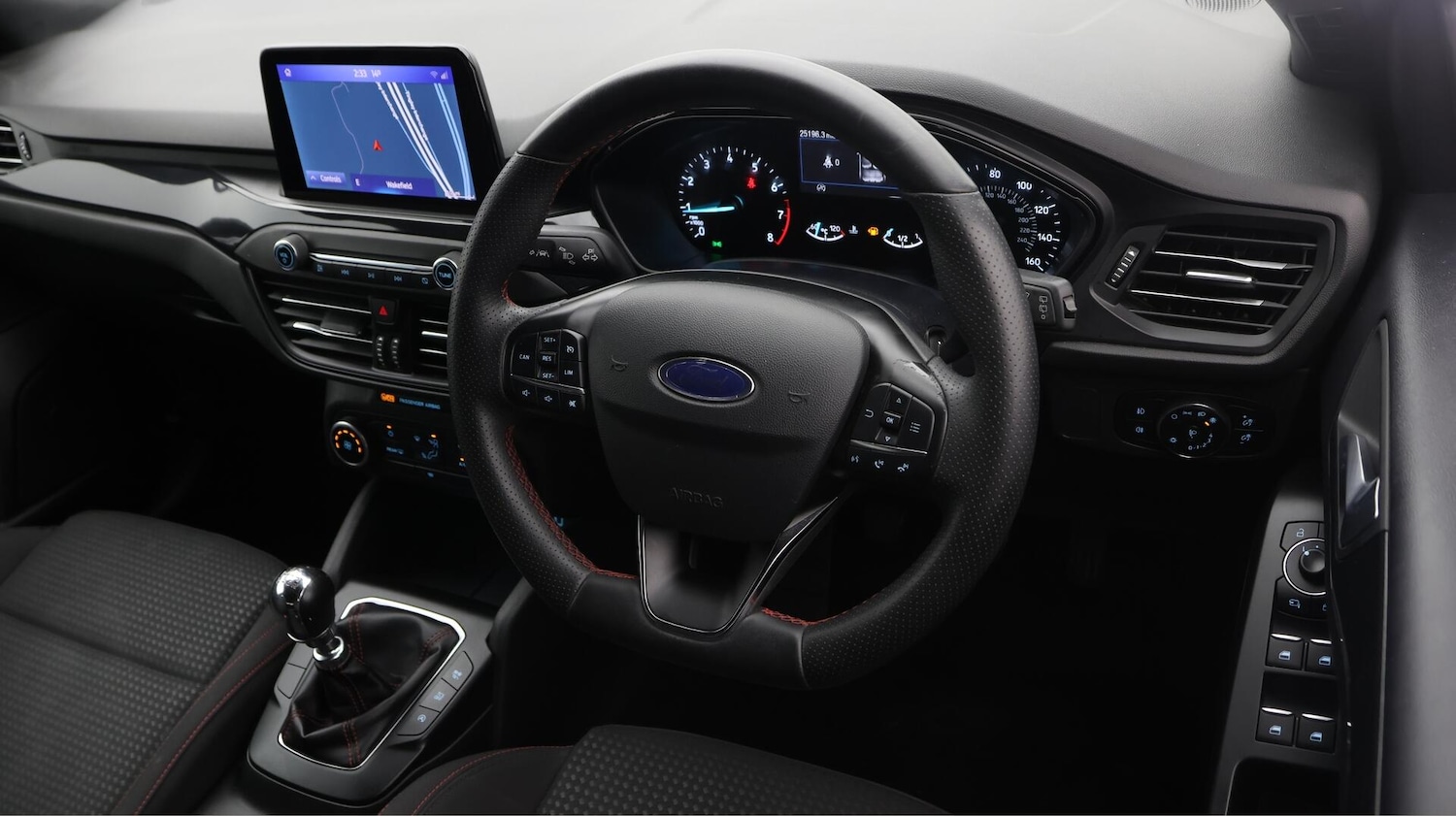 Used Ford Focus 2021 for sale - 76742480: Photo 10