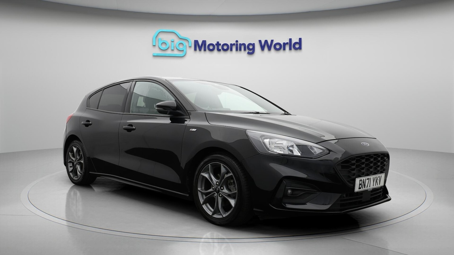 Used Ford Focus 2021 for sale - 76742480: Photo 2