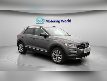 Used Volkswagen T-Roc 2019 for sale - 75351608: Photo