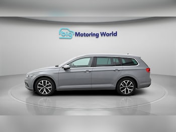 Used Volkswagen Passat 2022 for sale - 79331897: Photo