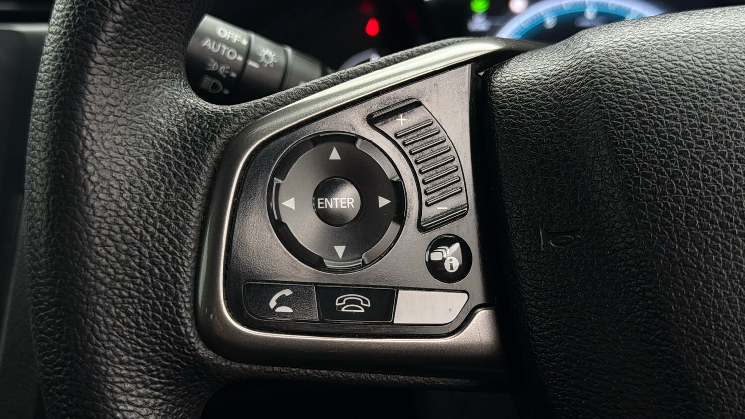 Used Honda Civic 2018 for sale - 77932825: Photo 23