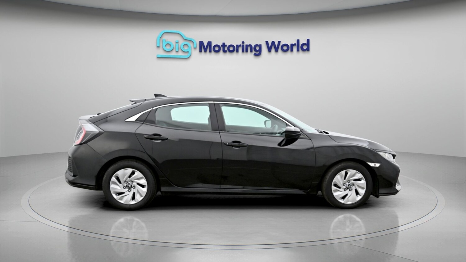 Used Honda Civic 2018 for sale - 77932825: Photo 8