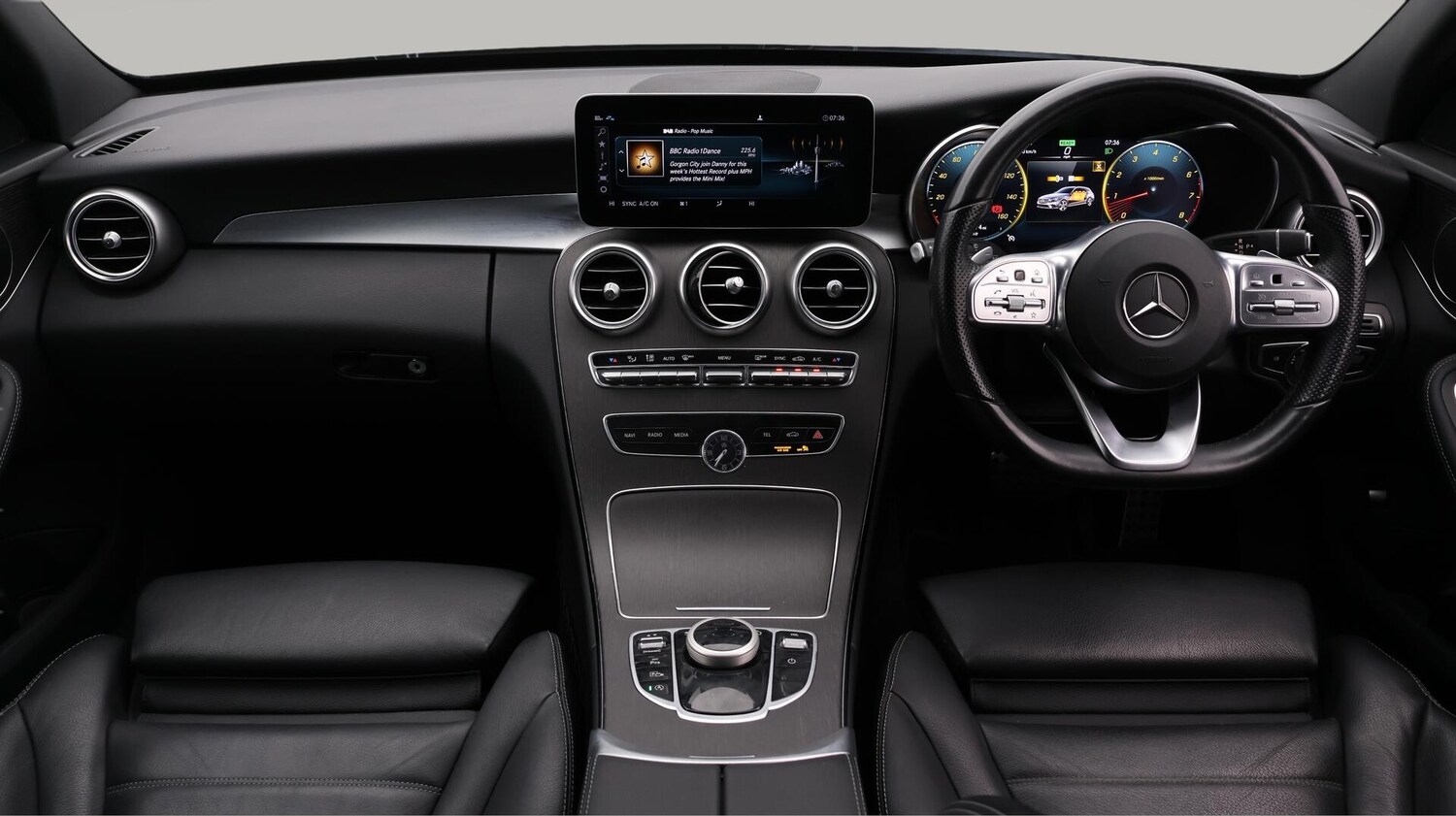 Used Mercedes-Benz C Class 2021 for sale - 76607727: Photo 14