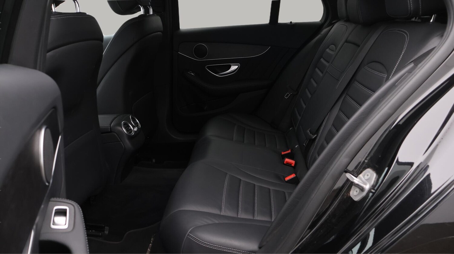 Used Mercedes-Benz C Class 2021 for sale - 76607727: Photo 17