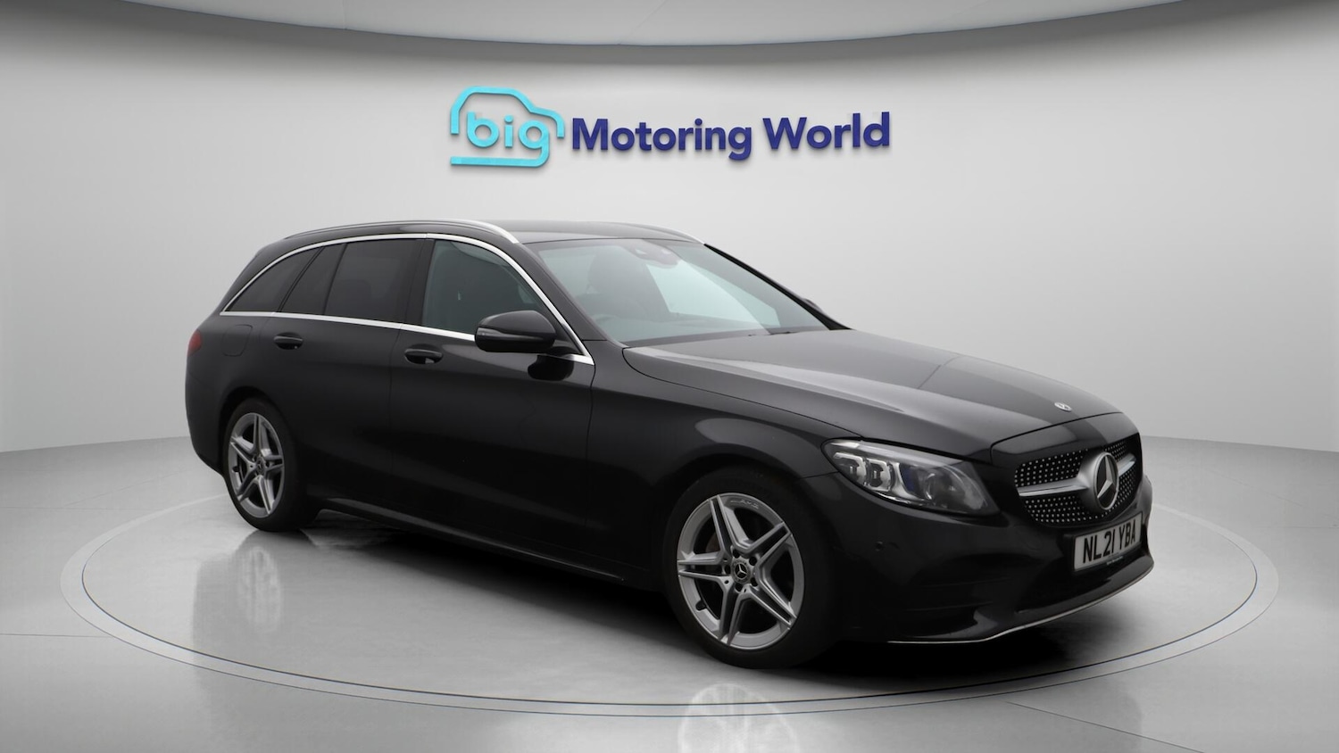Used Mercedes-Benz C Class 2021 for sale - 76607727: Photo 2