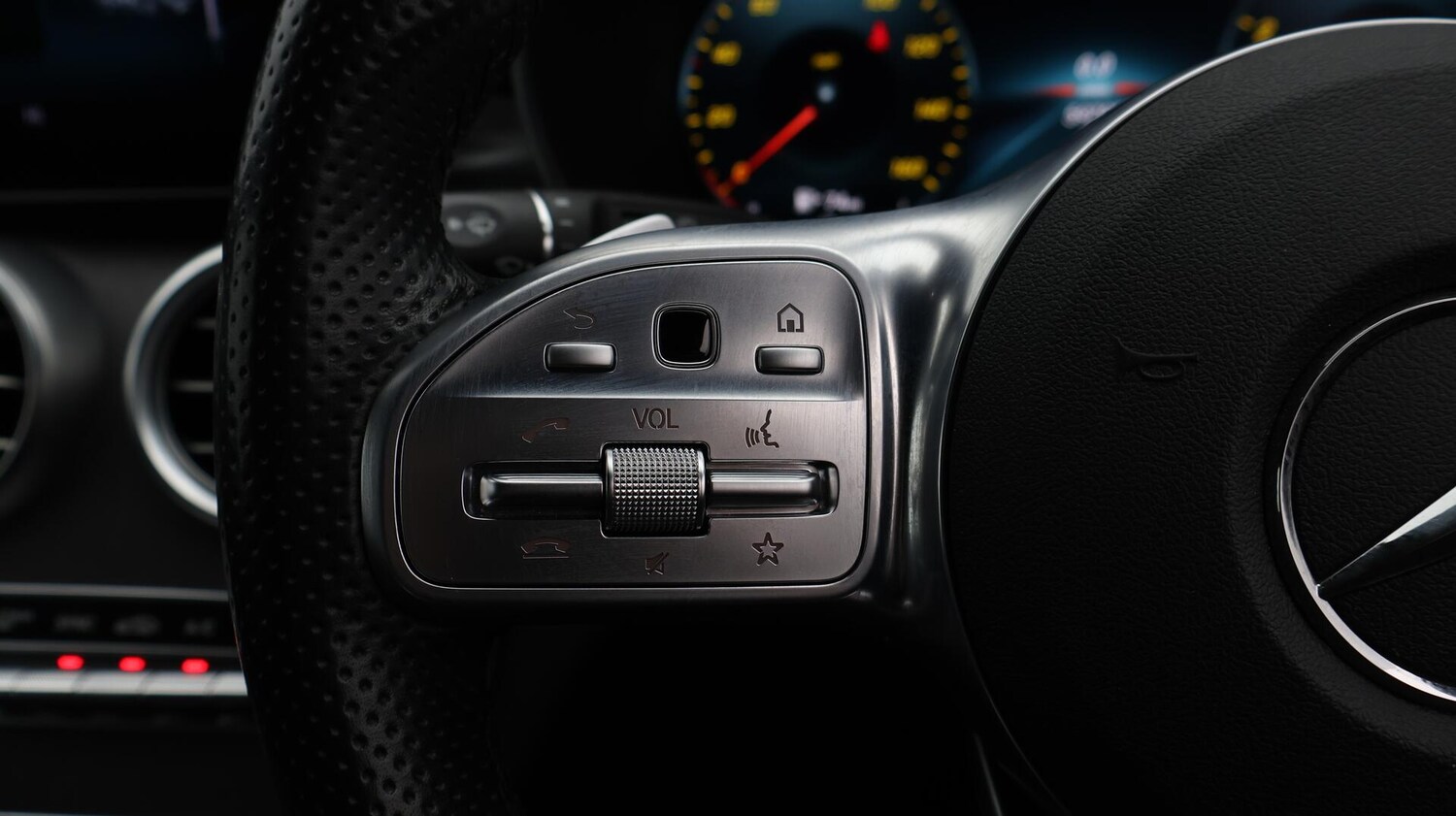 Used Mercedes-Benz C Class 2021 for sale - 76607727: Photo 25